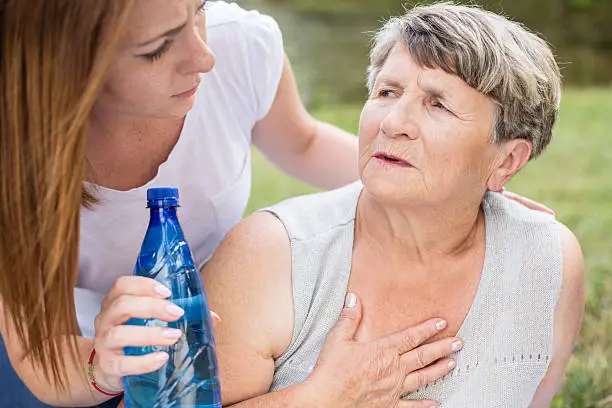 Recognizing the Symptoms of Heat Stroke in Elderly Adults and How to Prevent It