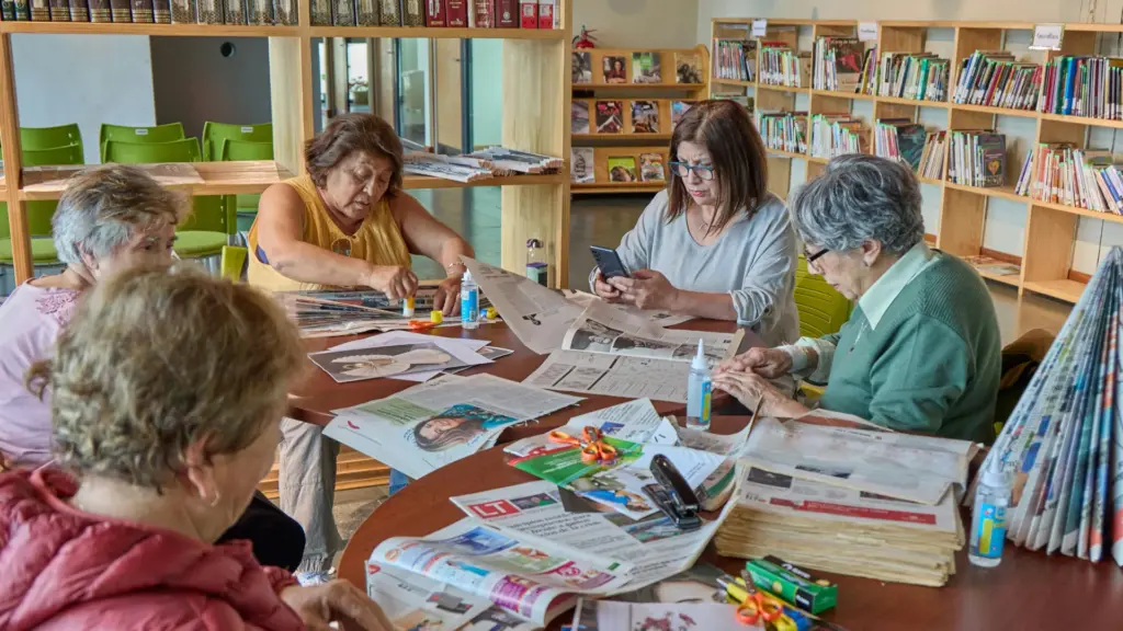indoor summer activities for seniors